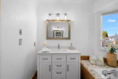 7598 E Alki View Court, Port Orchard, WA 98366 - Photo 23