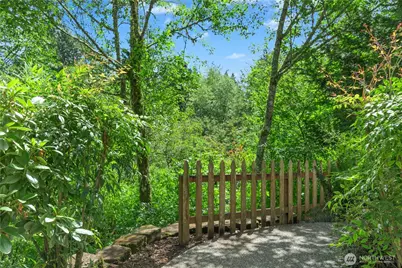 6326 247th Avenue NE, Redmond, WA 98053 - Photo 3
