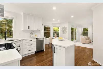3435 214th Place SE, Sammamish, WA 98075 - Photo 9
