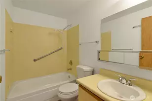 700 N 160th St, Shoreline, WA 98133 - Photo 15