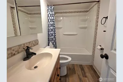 10002 Oak Lane SW, Lakewood, WA 98499 - Photo 11