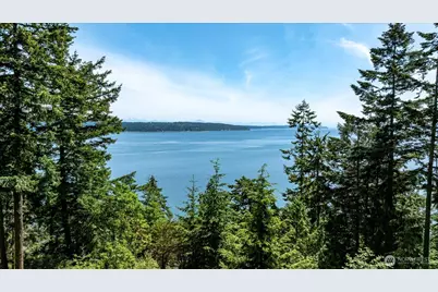 1975 North Bluff Road, Coupeville, WA 98239 - Photo 3