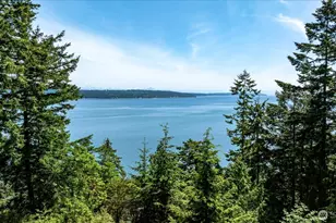 1975 N Bluff Rd, Coupeville, WA 98239 - Photo 3