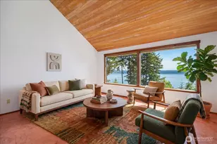 1975 N Bluff Rd, Coupeville, WA 98239 - Photo 9