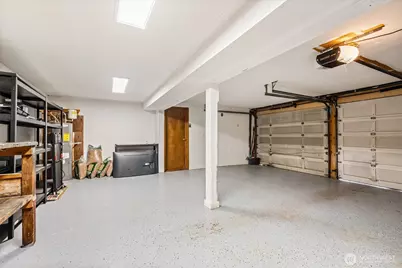18403 77th Street E, Bonney Lake, WA 98391 - Photo 27