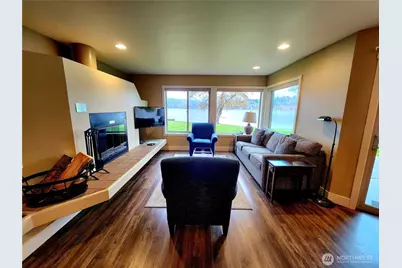 1 Beach 589-D, Manson, WA 98831 - Photo 5