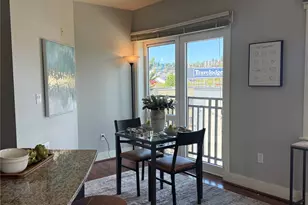 699 John St, Seattle, WA 98109 - Photo 11