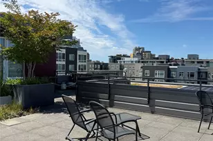 699 John St, Seattle, WA 98109 - Photo 29