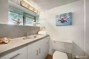 6430 East Side Dr NE, Tacoma, WA 98422 - Photo 23