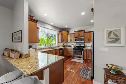208 Lilly Lane, Mount Vernon, WA 98274 - Photo 15
