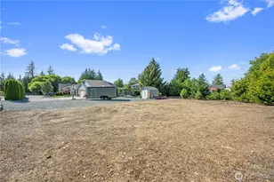 208 Lilly Ln, Mount Vernon, WA 98274 - Photo 33