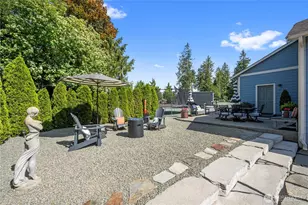 208 Lilly Ln, Mount Vernon, WA 98274 - Photo 31