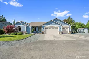 208 Lilly Ln, Mount Vernon, WA 98274 - Photo 1