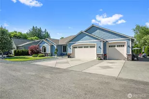 208 Lilly Ln, Mount Vernon, WA 98274 - Photo 3