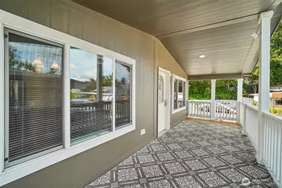 14322 Admiralty Way #6, Lynnwood, WA 98087 - Photo 5