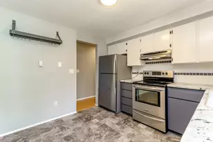 9211 S J St, Tacoma, WA 98444 - Photo 13