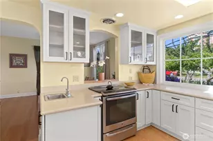 538 Adams St, Port Townsend, WA 98368 - Photo 11