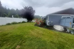 317 Teresa St, Camano Island, WA 98282 - Photo 31