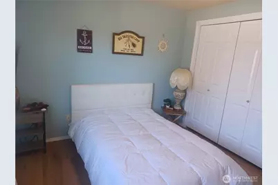 317 Teresa Street, Camano Island, WA 98282 - Photo 21
