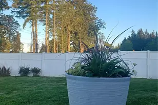 317 Teresa St, Camano Island, WA 98282 - Photo 25