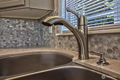 10025 9th Avenue W #D-101, Everett, WA 98204 - Photo 9