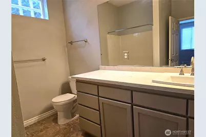 10025 9th Avenue W #D-101, Everett, WA 98204 - Photo 31
