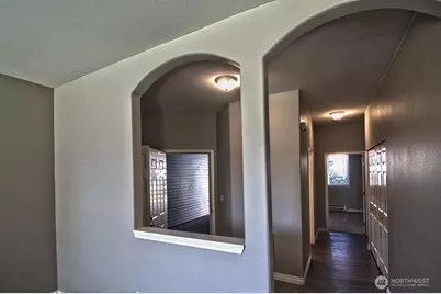 10025 9th Avenue W #D-101, Everett, WA 98204 - Photo 5