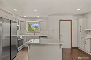 527 Neff Cir, Burlington, WA 98233 - Photo 9