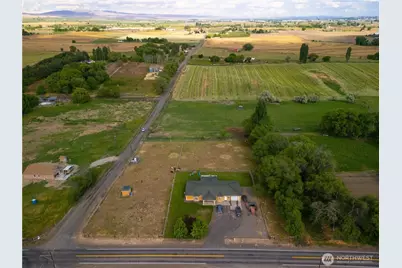 1811 Beam Road, Granger, WA 98932 - Photo 11