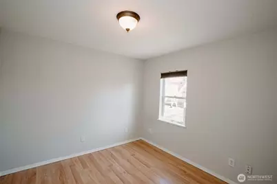 2220 Summit Avenue, Everett, WA 98201 - Photo 11
