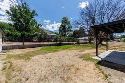 1013 River Drive, Coulee Dam, WA 99116 - Photo 33