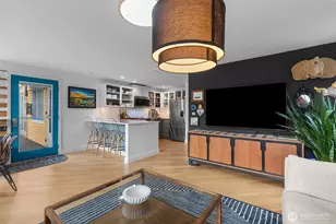 2400 E Howell St, Seattle, WA 98122 - Photo 5