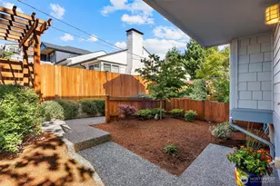 2400 W Boston St, Seattle, WA 98199 - Photo 31