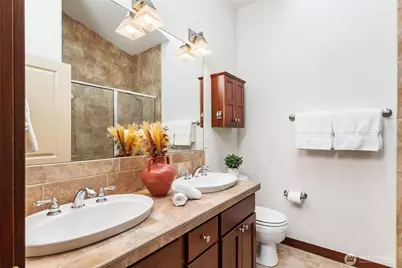 2400 W Boston Street, Seattle, WA 98199 - Photo 19