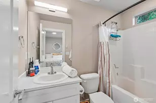 6867 NE 170th St, Kenmore, WA 98028 - Photo 21