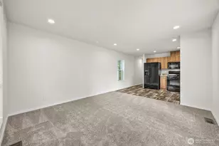 507 131st St E, Tacoma, WA 98445 - Photo 7