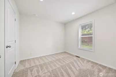 507 131st Street E #L, Tacoma, WA 98445 - Photo 15