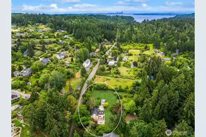 8395 NE Oddfellows, Bainbridge Island, WA 98110 - Photo 39