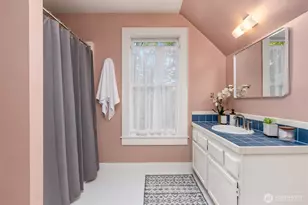 8395 NE Oddfellows, Bainbridge Island, WA 98110 - Photo 19