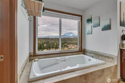 10908 177th Avenue Ct E, Bonney Lake, WA 98391 - Photo 25