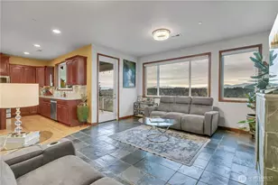 10908 177th Ave Ct E, Bonney Lake, WA 98391 - Photo 13