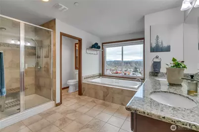 10908 177th Avenue Ct E, Bonney Lake, WA 98391 - Photo 23