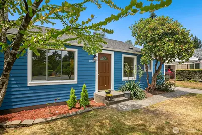 15513 8th Avenue NE, Shoreline, WA 98155 - Photo 1