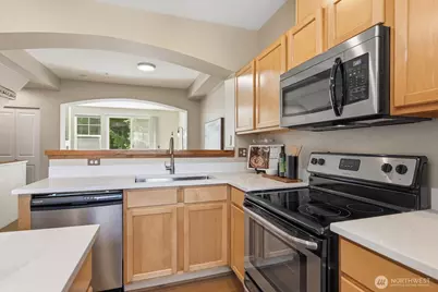 15325 SE 155th Place #J5, Renton, WA 98058 - Photo 17