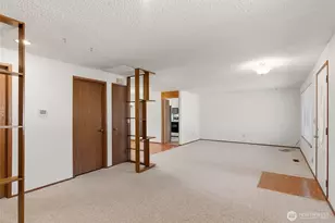 25248 111 Ave SE, Kent, WA 98030 - Photo 7