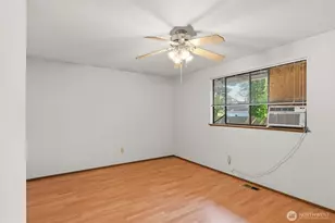 25248 111 Ave SE, Kent, WA 98030 - Photo 21