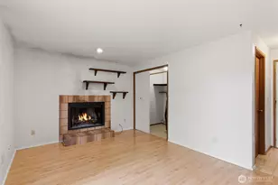 25248 111 Ave SE, Kent, WA 98030 - Photo 17