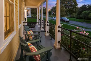 4422 Montana Circle W, Seattle, WA 98199 - Photo 3