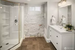 4422 Montana Circle W, Seattle, WA 98199 - Photo 23