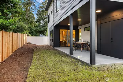 16344 Linden Avenue N, Shoreline, WA 98133 - Photo 35